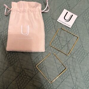 NWOT Girl Boss Gold Hoop Earrings